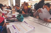 Programas ganan en el PEF; obras con recorte