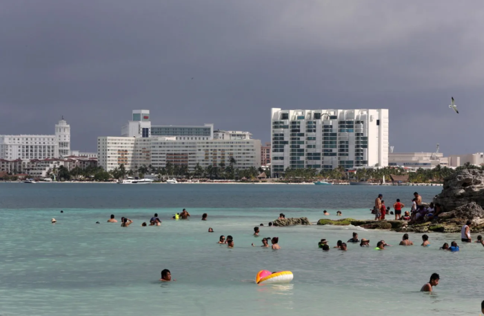 Subió turismo internacional un 13.5% interanual en septiembre: Inegi