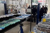 Decomisan en Laredo, Tex. más de 500 armas y 31 mil cartuchos que traían a México 2 sujetos.