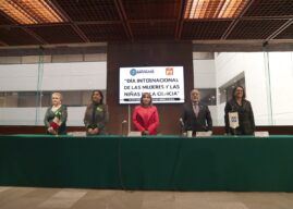 Especialistas destacan importancia de impulsar participación de mujeres y niñas en la ciencia, ingeniería y tecnología